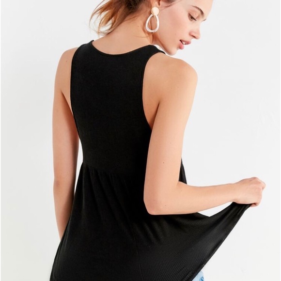 Swing urban outfitters tanks top NWT - Picture 3 of 4